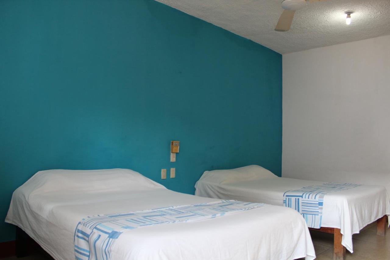 Hotel Carruiz Puerto Escondido  Exterior photo