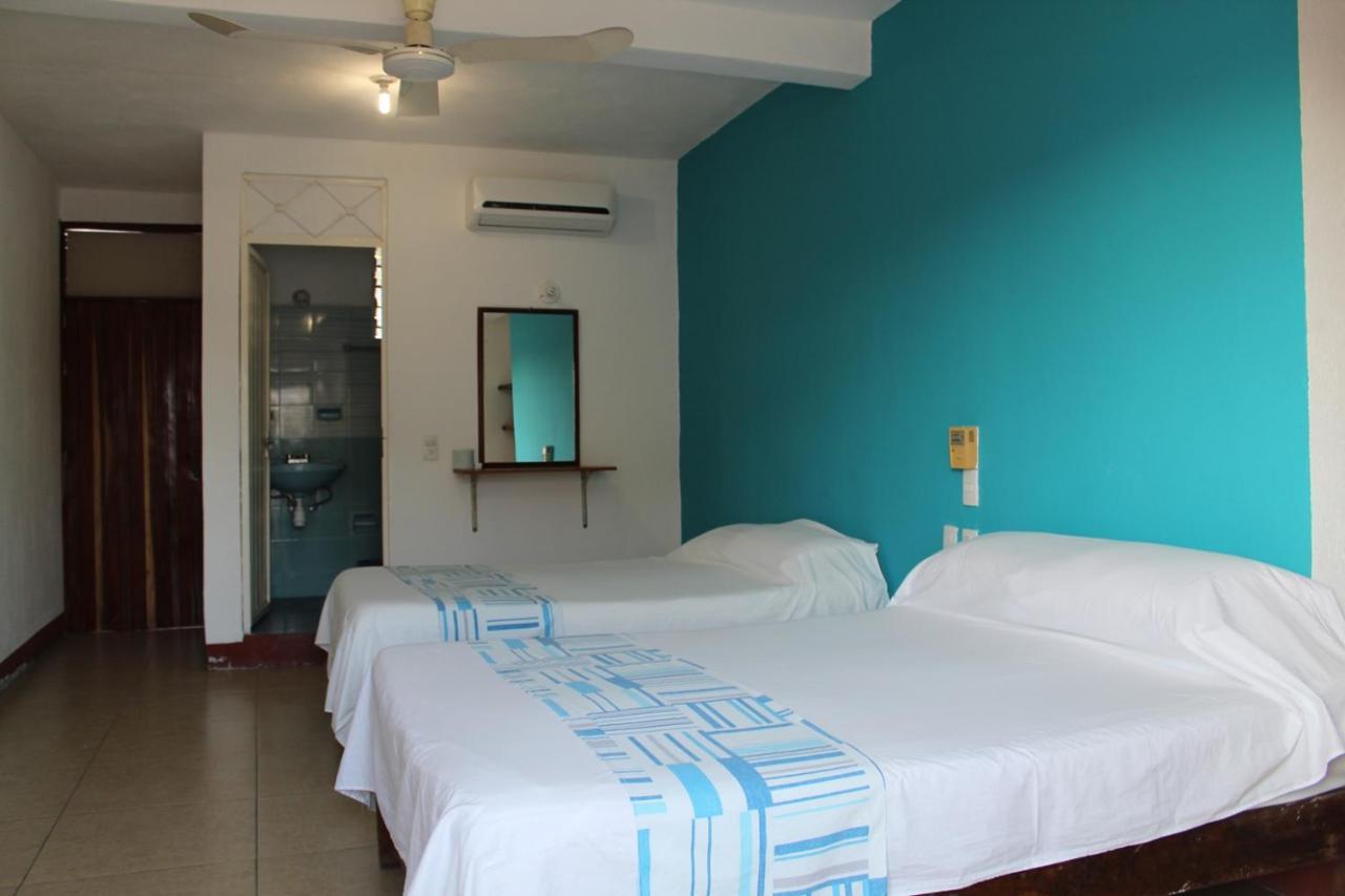 Hotel Carruiz Puerto Escondido  Exterior photo